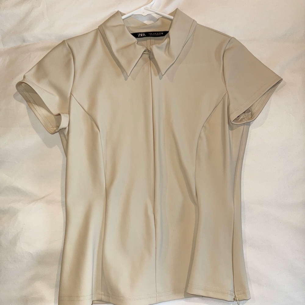 Zara Beige Short Sleeve Button Down Shirt